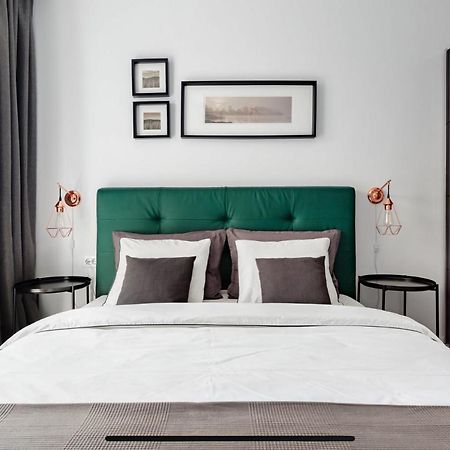 Modern Studio Coresi Apartamento Braşov Exterior foto