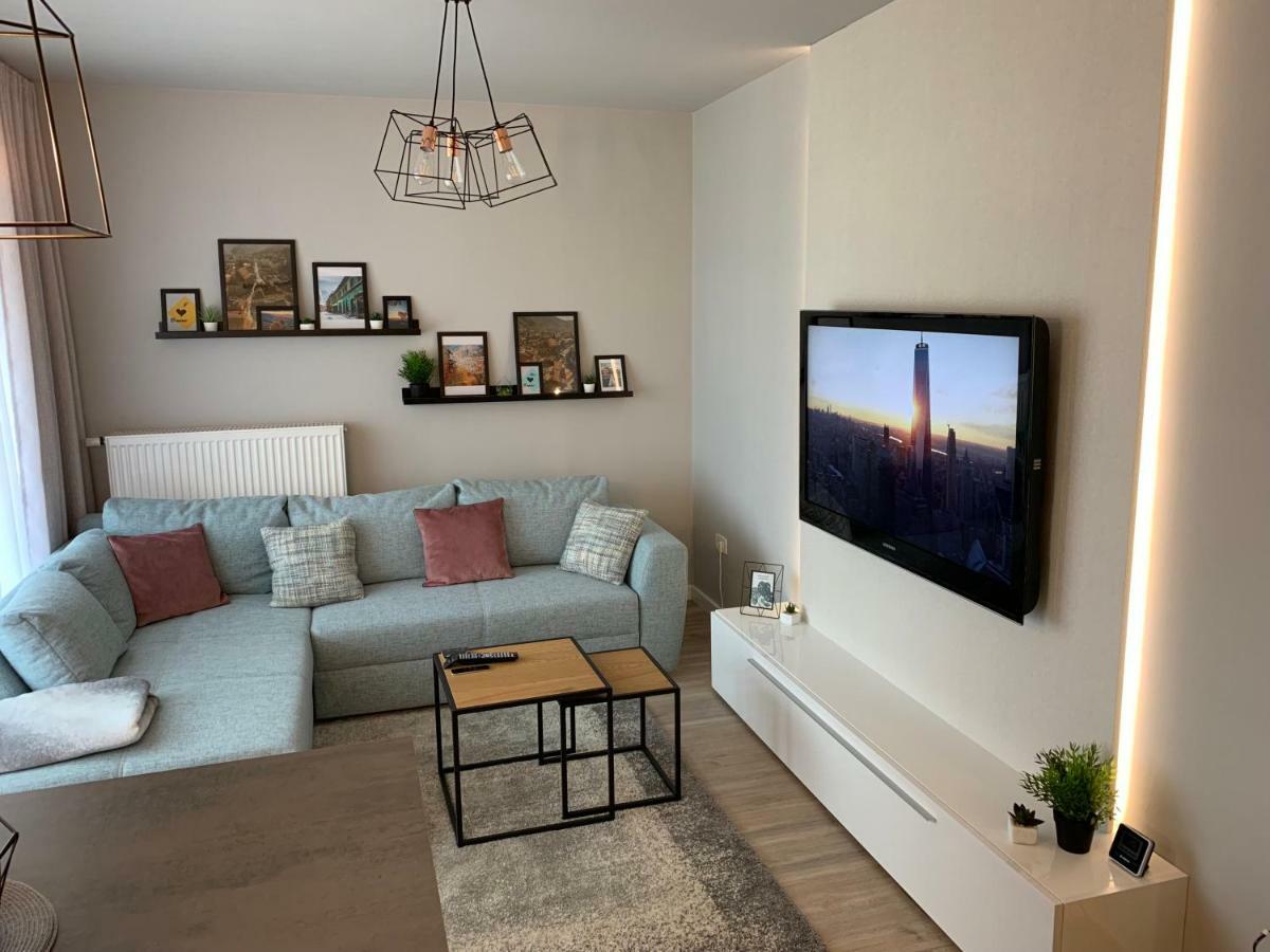 Modern Studio Coresi Apartamento Braşov Exterior foto