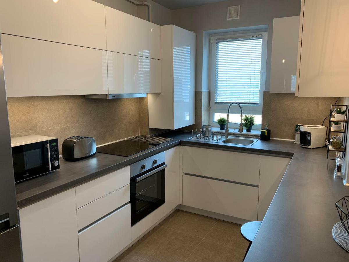 Modern Studio Coresi Apartamento Braşov Exterior foto
