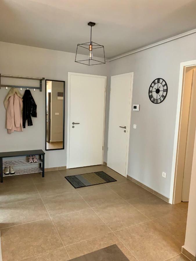 Modern Studio Coresi Apartamento Braşov Exterior foto