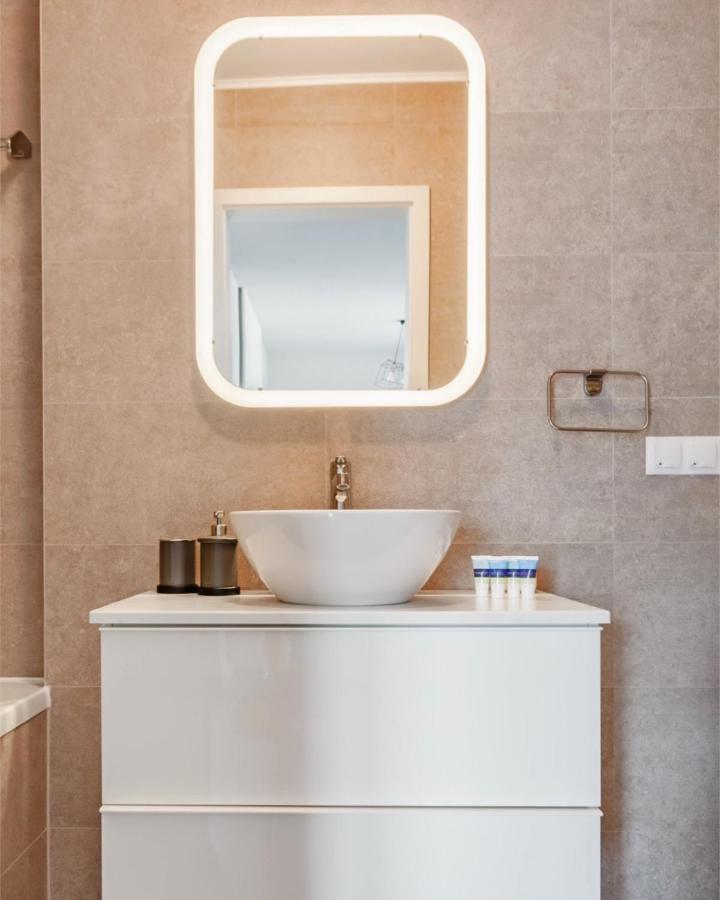 Modern Studio Coresi Apartamento Braşov Exterior foto